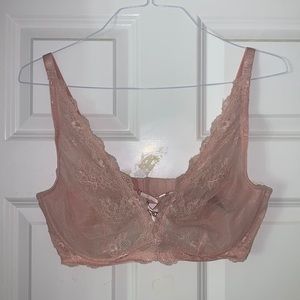 Smart & Sexy light pink bralette with cute details